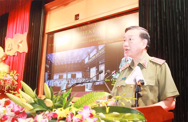 Bộ trưởng Tô Lâm phát biểu tại buổi gặp mặt.