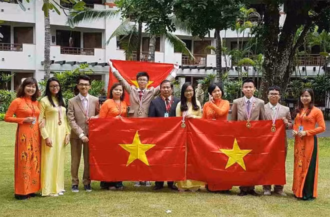 Đoàn học sinh Hà Nội tham dự kỳ thi Olympic các môn khoa học trẻ quốc tế