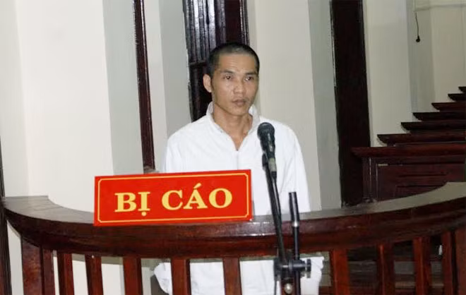 Đối tượng Nguyễn Đức Thành tại phiên tòa. Đối tượng Nguyễn Đức Thành tại phiên tòa.
