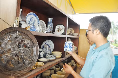 Kết hợp thú chơi và buôn bán kiếm sống là cách lựa chọn của không ít người mang danh nhà sưu tập hiện nay.