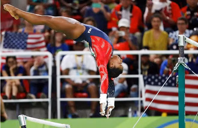 Simone Biles - VĐV 4 lần vô địch Olymic cũng có tên trong tài liệu rò rỉ về sử dụng chất cấm.