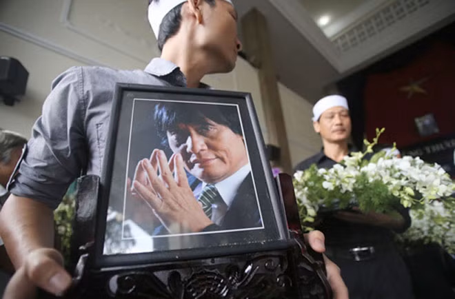 Lễ động quan diễn ra vào 7h.