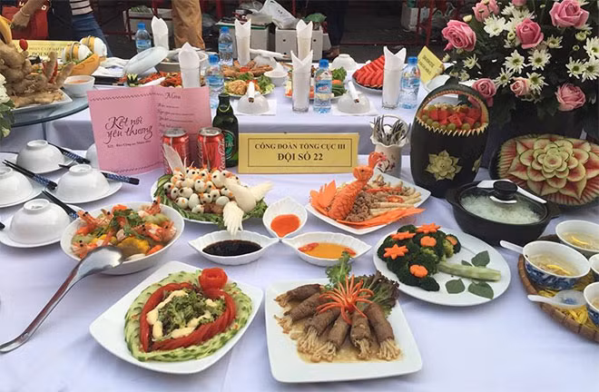 Mâm cơm "Kết nối yêu thương" của Đội Công đoàn Báo CAND đạt giải C.