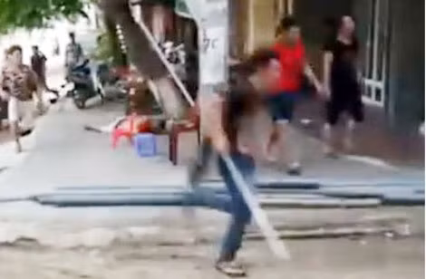 Đang điều tra vụ án cố ý gây thương tích