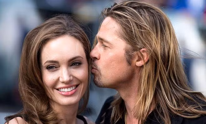 Cặp đôi vàng của Hollywood - Angelina Jolie và Brad Pitt.