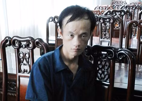 Và Vả Lỳ và...
