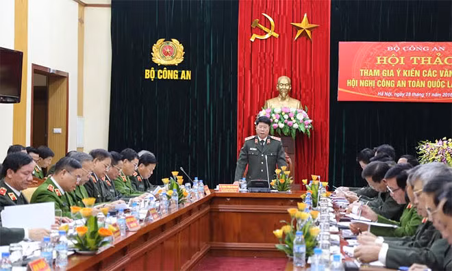 Thứ trưởng Bùi Văn Nam phát biểu chỉ đạo tại Hội thảo.