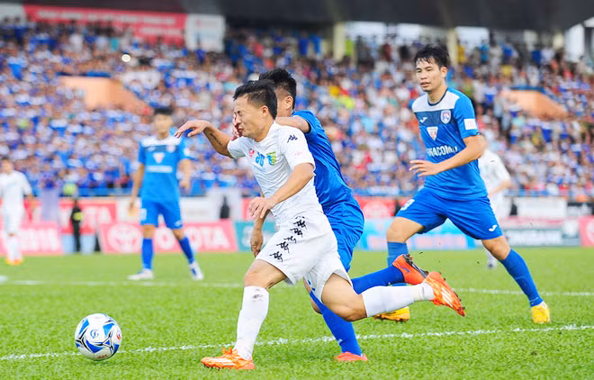 Vắng Thành Lương, HN.T&T vẫn tràn đầy cơ hội thắng FLC Thanh Hóa và vô địch V.League 2016. Ảnh: H.M.
