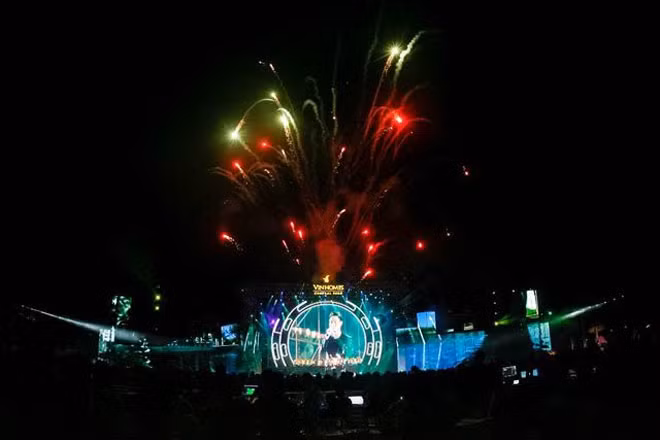 “Đại Hỷ Xuân 2017” được tổ chức tại Sân vận động Quốc gia Mỹ Đình sẽ thu hút hơn 30.000 ngàn khán giả vào tối 17-1-2017.