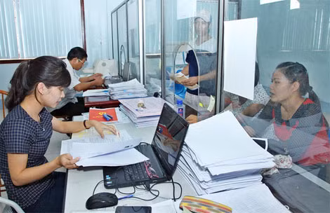 Chậm giải quyết vướng mắc cho DN, 5 giám đốc sở bị phê bình