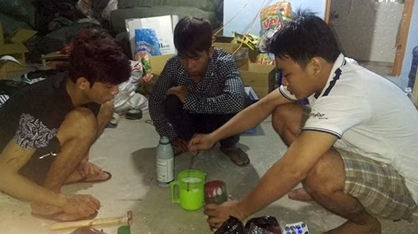 Các đối tượng Tú, Kương, Hiền (từ trái qua).