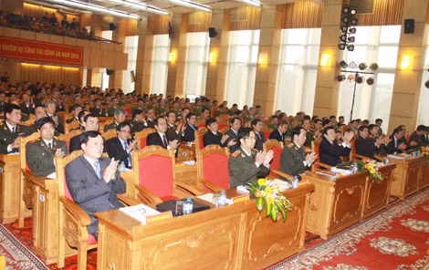 Chủ tịch nước Trương Tấn Sang, Bộ trưởng Bộ Công an Trần Đại Quang và các đại biểu dự Hội nghị. Ảnh: Công Gôn. Chủ tịch nước Trương Tấn Sang, Bộ trưởng Bộ Công an Trần Đại Quang và các đại biểu dự Hội nghị. Ảnh: Công Gôn.