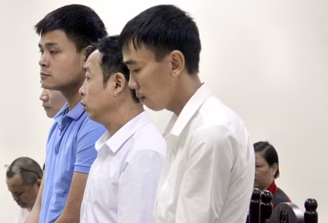 Các bị cáo tại toà