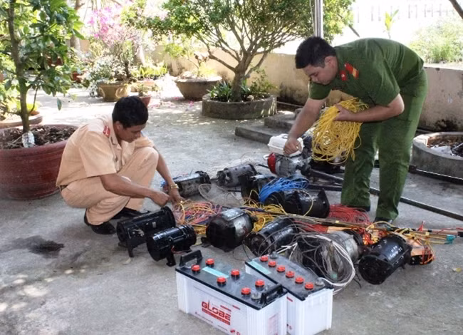 Tang vật bị tạm giữ.
