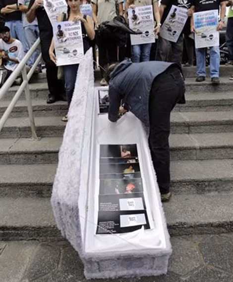 Đấu tranh đòi công lý cho Jairo Mora.