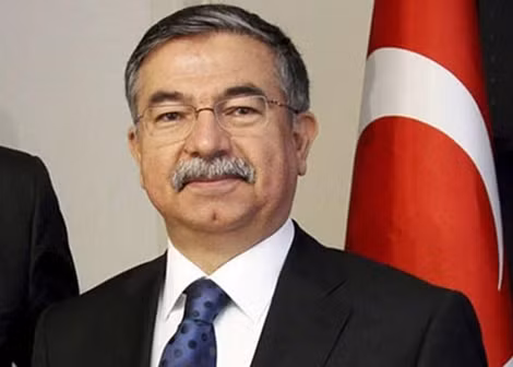 Bộ trưởng Quốc phòng Thổ Nhĩ Kỳ Ismet Yilmaz