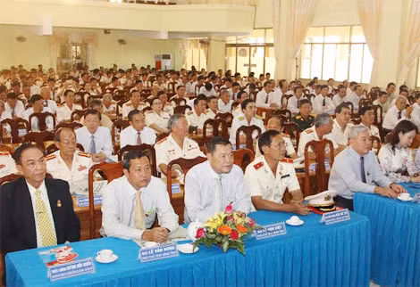 Các đại biểu tham dự lễ kỷ niệm.