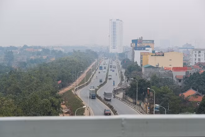 Việc thông xe cầu Thăng Long sẽ phục vụ được hai mục đích: Thứ nhất là đồng bộ hệ thống giao thông với đường vành đai 3, thứ hai giảm tải cho phía cầu Nhật Tân.