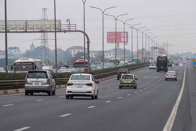 Hướng ngược lại hoàn toàn thông thoáng.