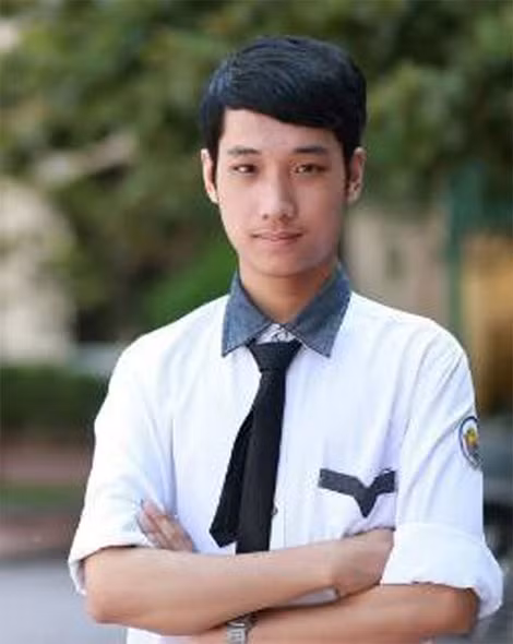 Trần Trung Dũng là thủ khoa khối A1 trường THPT chuyên Lê Hồng Phong.