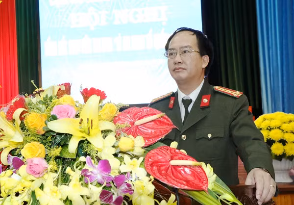Đại tá Lê Văn Sao - Giám đốc Công an Hà Tĩnh phát biểu khai mạc hội nghị.