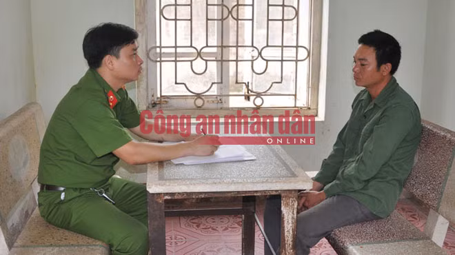 Cơ quan Công an lấy lời khai đối tượng Đỗ Cao Qúy.