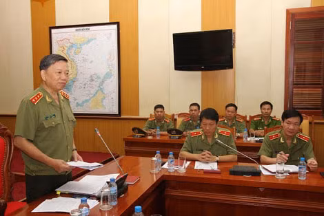 Thứ trưởng Tô Lâm phát biểu kết luận tại Hội nghị. Ảnh Việt Hưng. Thứ trưởng Tô Lâm phát biểu kết luận tại Hội nghị. Ảnh Việt Hưng.