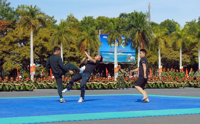 Một tiết mục thi Võ thuật CAND vô cùng ấn tượng và đẹp mắt.