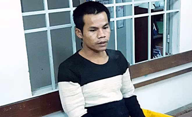 Đối tượng Phạm Tuấn tại cơ quan điều tra.