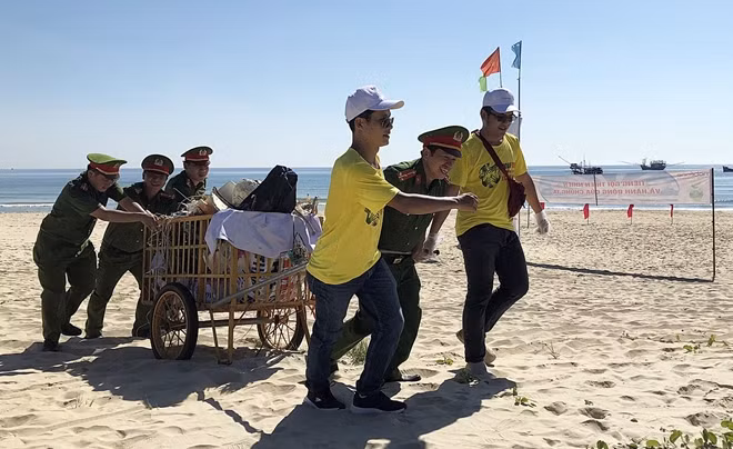 Chung sức bảo vệ môi trường.