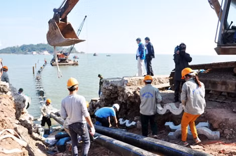 Những hình ảnh thi công đường ống.