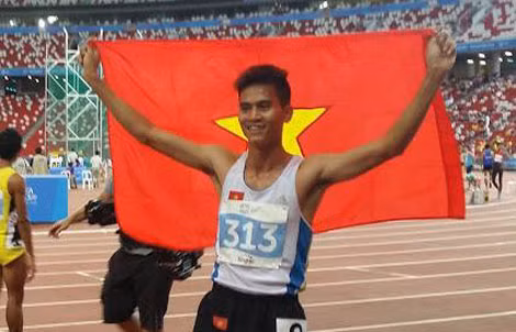 Dương Văn Thái lần thứ 2 giành huy chương vàng tại SEA Games 28. Ảnh: SEAGames2015