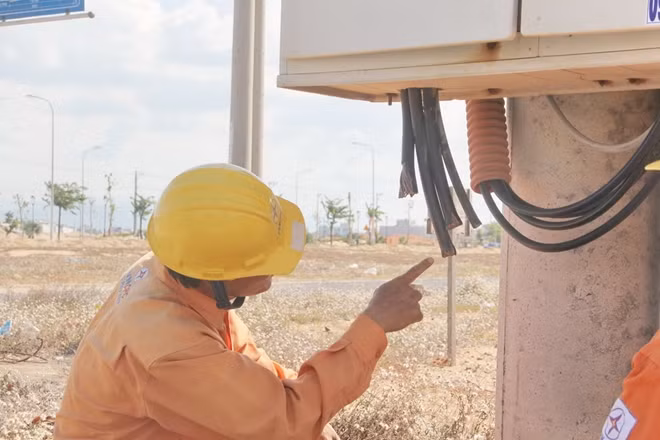 Một trong ba tuyến cáp lực tổng hạ áp bị kẻ gian cắt trộm