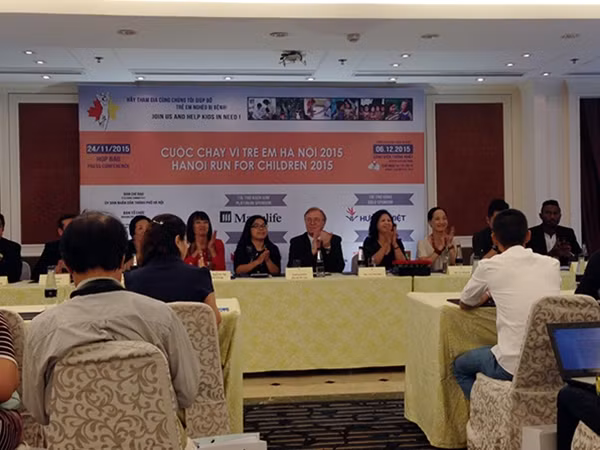Chương trình “Chạy vì trẻ em Hà Nội” được giới thiệu trong cuộc họp báo chiều 24-11.