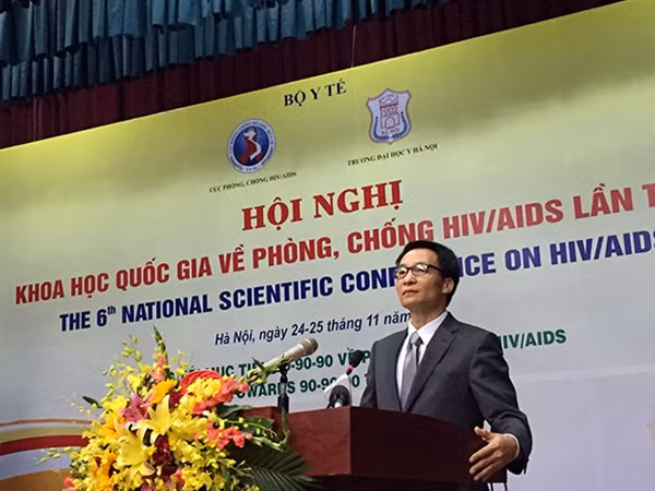 Phó Thủ tướng Vũ Đức Đam kêu gọi mọi người hãy hành động ngay để chấm dứt dại dịch HIV/AIDS.