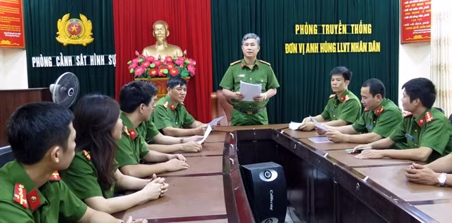 Đại tá Lê Hồng Thắng, Anh hùng LLVTND, Trưởng phòng Cảnh sát Hình sự Công an TP Hải Phòng.