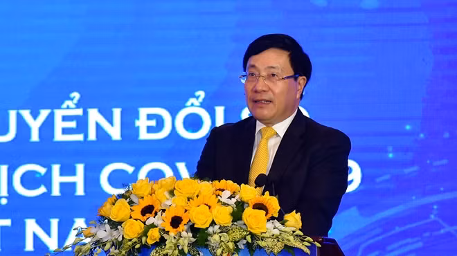 Phó Thủ tướng, Bộ trưởng Bộ Ngoại giao Phạm Bình Minh phát biểu chỉ đạo Hội nghị.