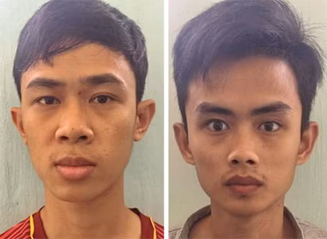 Hai đối tượng Nguyễn Thành Tín và Võ Văn Toàn sau khi bị bắt khẩn cấp. Ảnh : Công an Bình Định