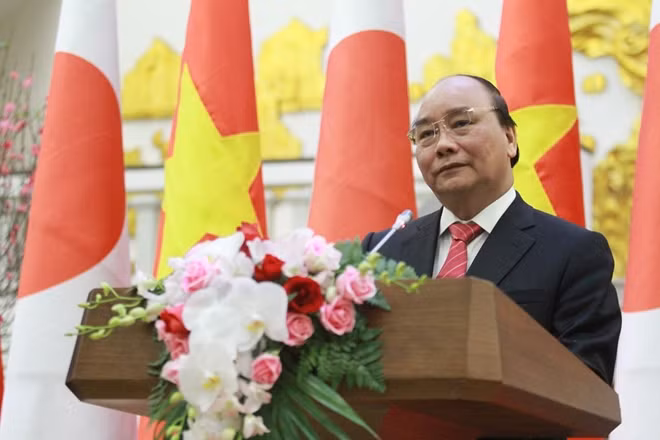 Thủ tướng Chính phủ Nguyễn Xuân Phúc phát biểu tại họp báo sau hội đàm.