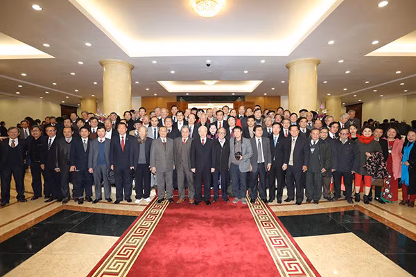 Không khí vui tươi nhân dịp đầu xuân năm mới bên lề sự kiện