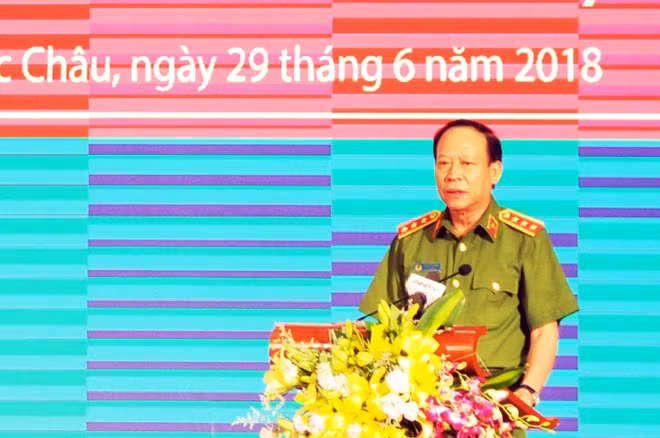 Thượng tướng Lê Qúy Vương, Ủy viên Trung ương Đảng, Thứ trưởng Bộ Công an phát biểu tại Hội nghị