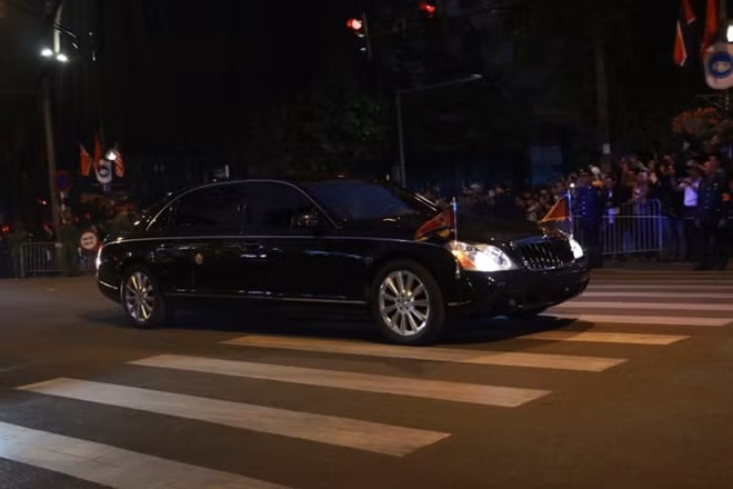 Đoàn xe của Chủ tịch Kim Jong-un rời khách sạn Melia