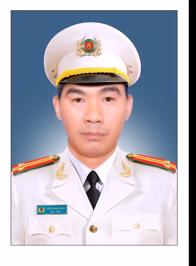Trung tá Trần Ngọc Sơn