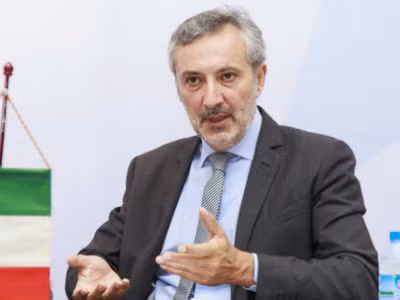Đại sứ Lorenzo Angeloni