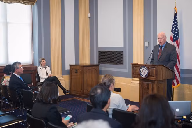 Thượng nghị sỹ Mỹ Patrick Leahy phát biểu tại buổi chiếu phim