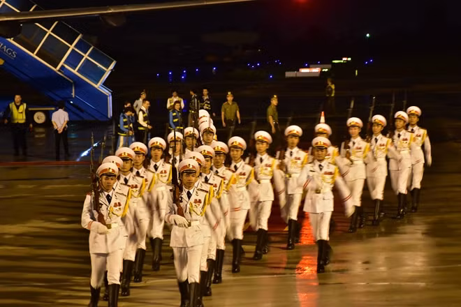 Đoàn tiêu binh phục vụ lễ đón các nhà lãnh đạo nền kinh tế APEC.