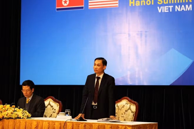 Thứ trưởng Ngoại giao Lê Hoài Trung