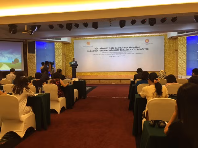 Hội thảo diễn ra ngày 4-10