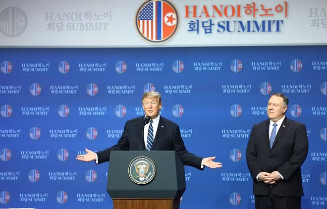 Tổng thống Trump và Ngoại trưởng Pompeo đã trả lời nhiều câu hỏi của phóng viên