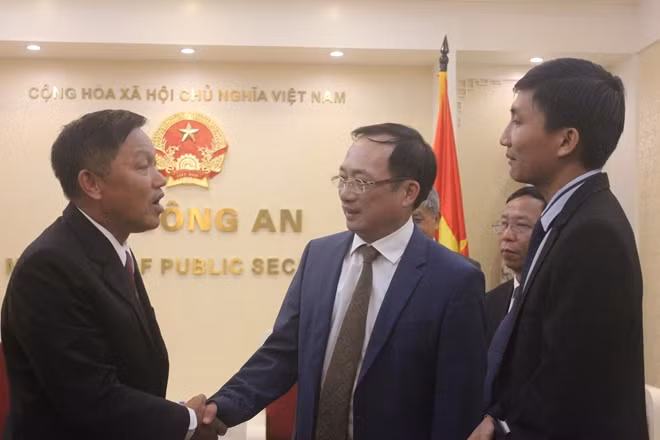 Thứ trưởng Nguyễn Văn Thành và Phó Tư lệnh cảnh sát Hoàng gia Thái Lan Winai Thongsong đều cho rằng sự tăng cường hợp tác giữa lực lượng cảnh sát và an ninh hai nước sẽ hỗ trợ tốt cho hoạt động phòng chống tội phạm. ảnh: Thu Phương